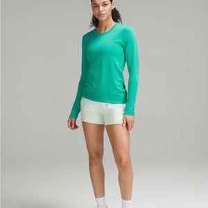 Lululemon Mint Moment Hotty Hot Size 4  low rise - 4”